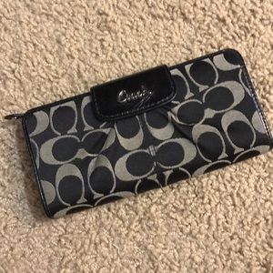 Black Coach Logo Wallet